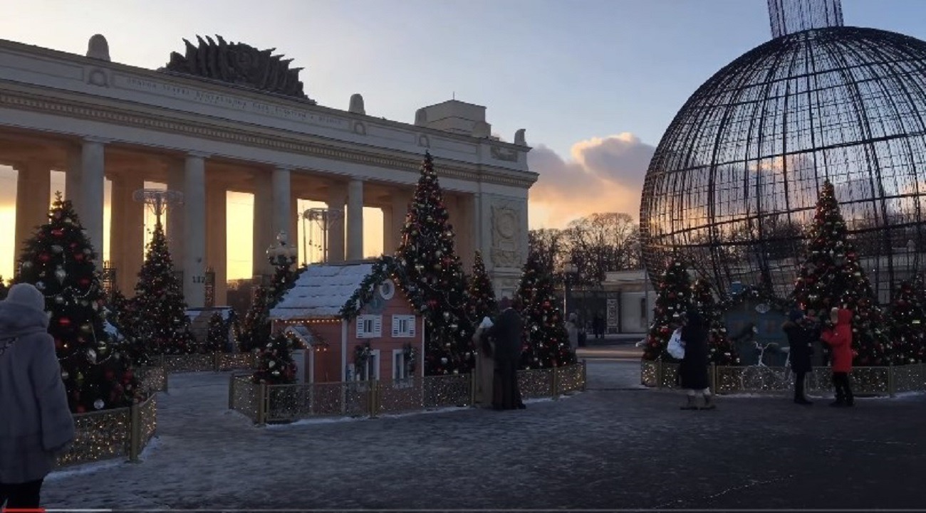 Сходить в Москве в Парк Горького и узнать как он зимой превратился в удивительное место для активного отдыха